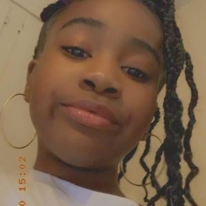 Meet your Posher, Marlanae